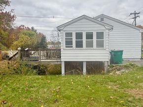 550 Rindge Rd, Fitchburg MA 01420