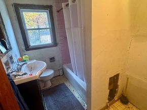 550 Rindge Rd, Fitchburg MA 01420