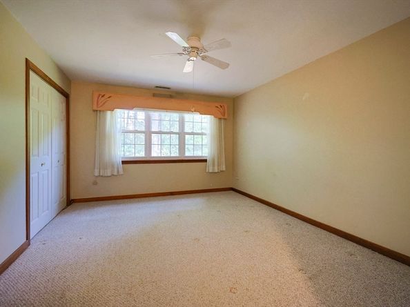 2 Victoria Dr 1, Auburn MA 01501