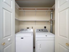 2 Victoria Dr 1, Auburn MA 01501