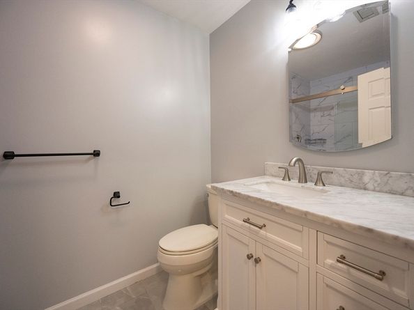 2 Victoria Dr 1, Auburn MA 01501