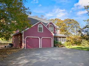 562 South Street, Shrewsbury MA 01545