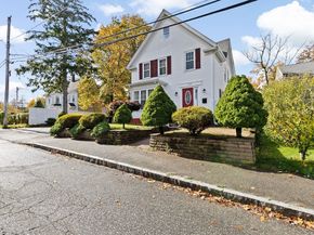 115 Hill St, Brockton MA 02302