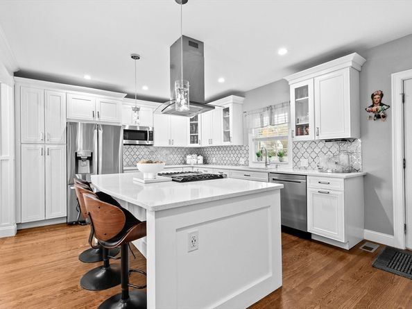 115 Hill St, Brockton MA 02302