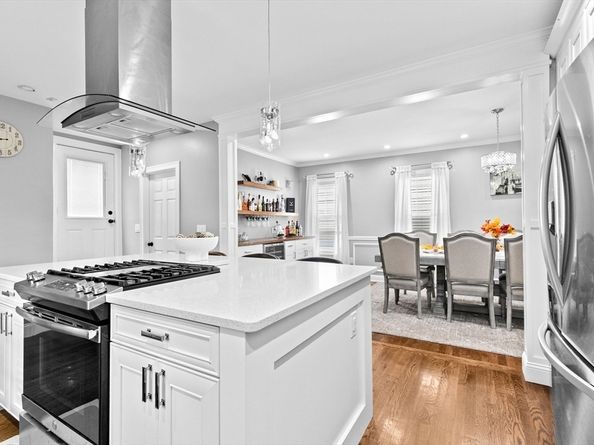 115 Hill St, Brockton MA 02302