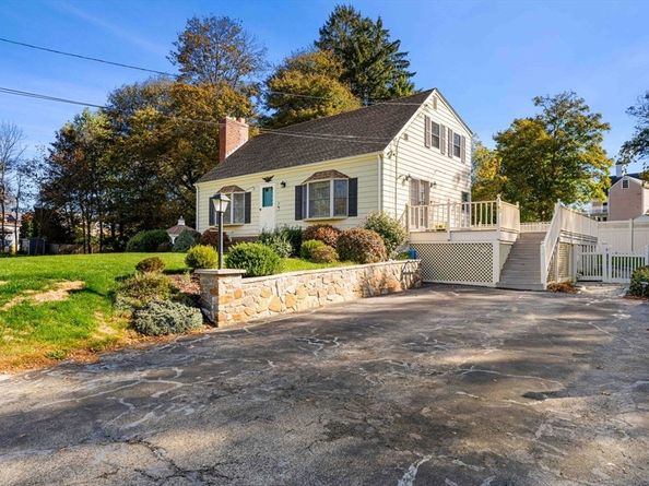 17 Orchard Street, Beverly MA 01915