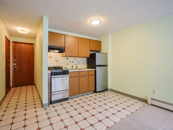 141 Pierce 25, Malden MA 02148