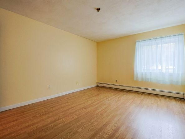 141 Pierce 25, Malden MA 02148