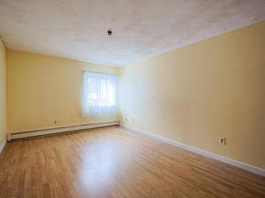 141 Pierce 25, Malden MA 02148