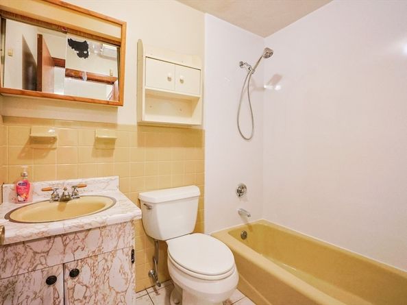 141 Pierce 25, Malden MA 02148