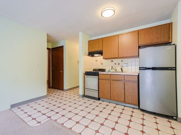 141 Pierce 25, Malden MA 02148