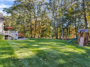 7 Heather Drive, Andover MA 01810