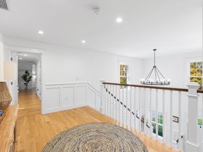 7 Heather Drive, Andover MA 01810