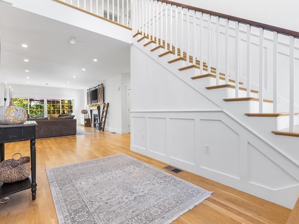 7 Heather Drive, Andover MA 01810