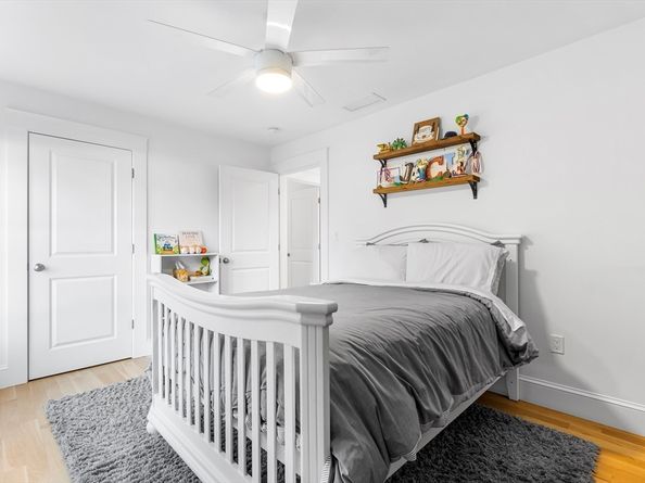 7 Heather Drive, Andover MA 01810