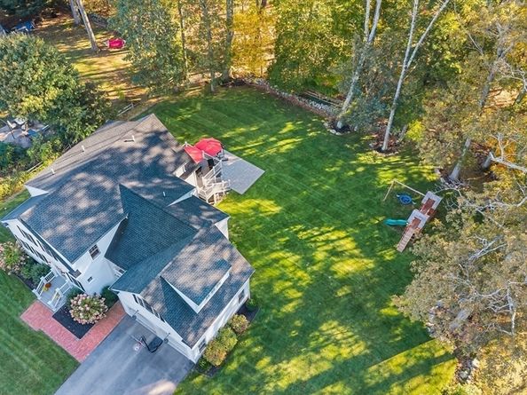 7 Heather Drive, Andover MA 01810