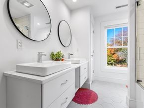 7 Heather Drive, Andover MA 01810