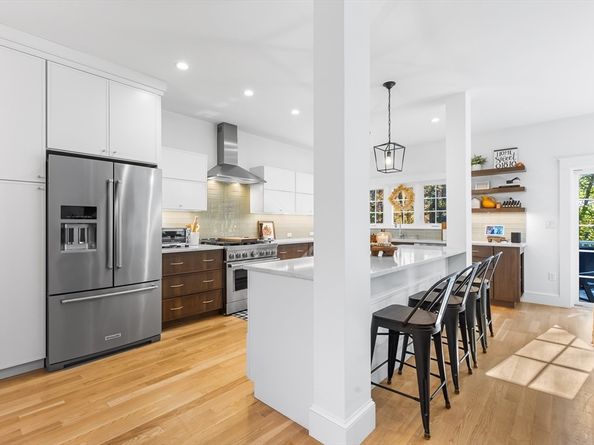 7 Heather Drive, Andover MA 01810