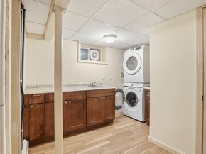 12 Mansfield St, Peabody MA 01960