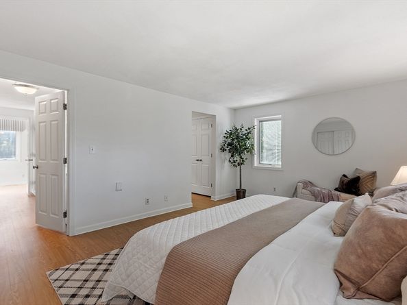 906 Lewis O Gray Drive 906, Saugus MA 01906
