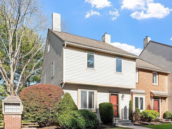 906 Lewis O Gray Drive 906, Saugus MA 01906
