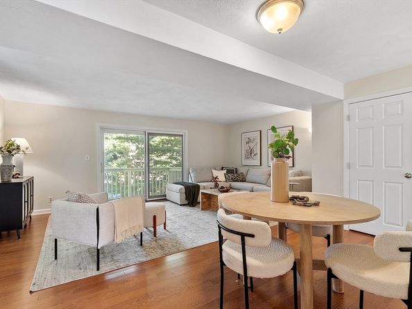 906 Lewis O Gray Drive 906, Saugus MA 01906