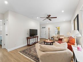 1011 Webster St, Needham MA 02492