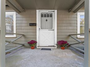 1011 Webster St, Needham MA 02492