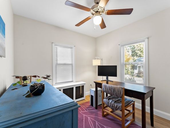 1011 Webster St, Needham MA 02492