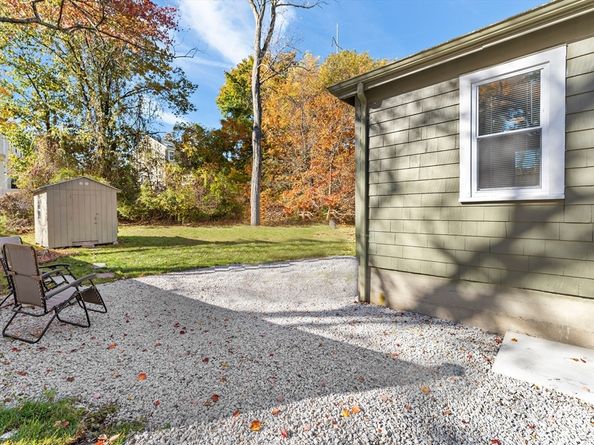 1011 Webster St, Needham MA 02492