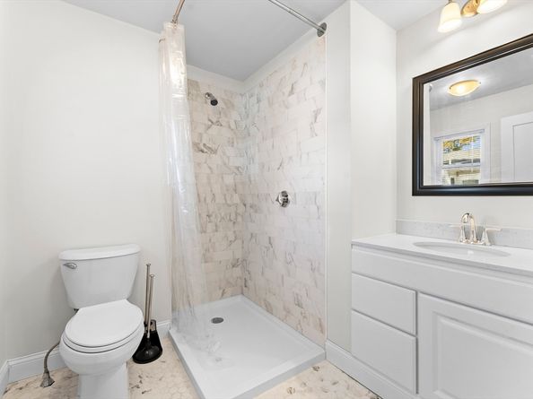 1011 Webster St, Needham MA 02492