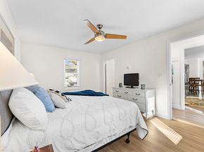 1011 Webster St, Needham MA 02492