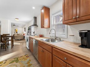 1011 Webster St, Needham MA 02492