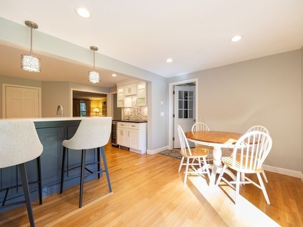 11 Quail Run Rd, Norfolk MA 02056