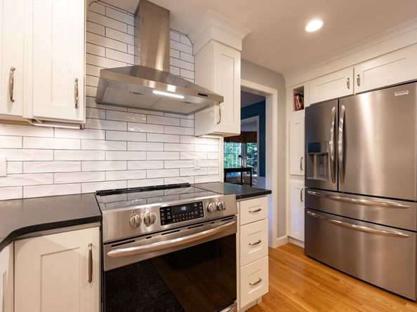 11 Quail Run Rd, Norfolk MA 02056