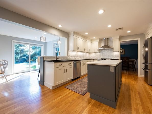 11 Quail Run Rd, Norfolk MA 02056