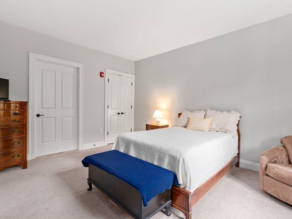 59 Walpole St 210, Canton MA 02021