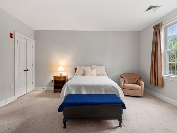 59 Walpole St 210, Canton MA 02021