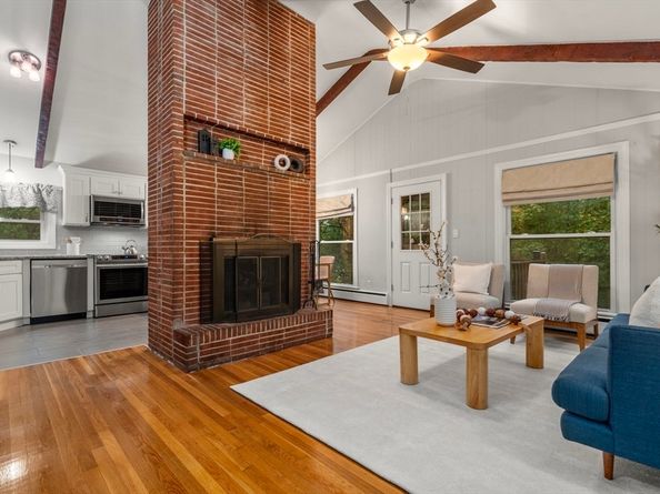 35-35B Beachview Ave, Malden MA 02148