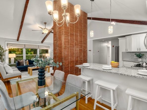 35-35B Beachview Ave, Malden MA 02148