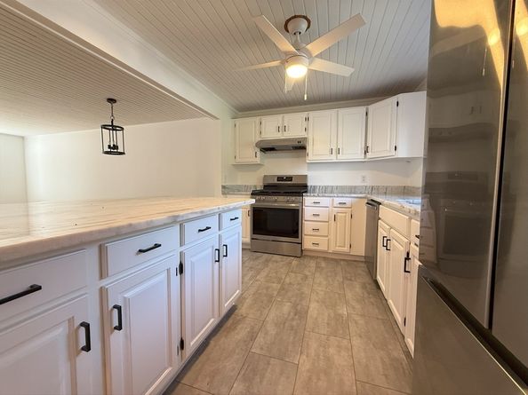 51-A Minot Ave 1, Wareham MA 02571