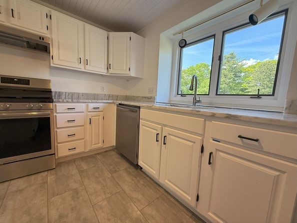51-A Minot Ave 1, Wareham MA 02571