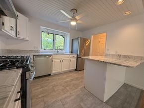 51-A Minot Ave 1, Wareham MA 02571