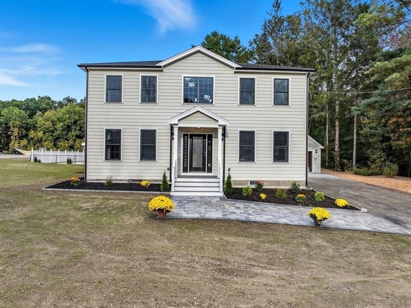 434 Sumner St, Stoughton MA 02072