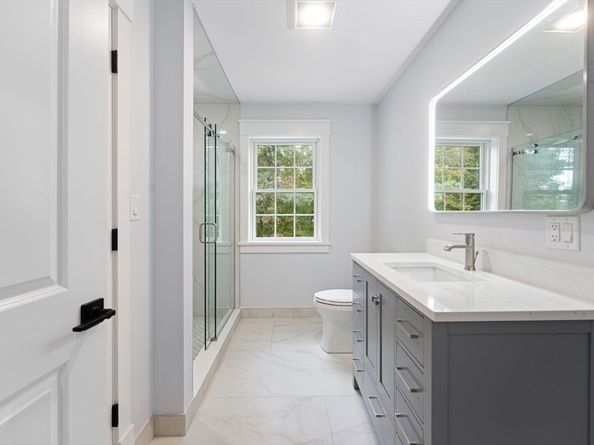 434 Sumner St, Stoughton MA 02072
