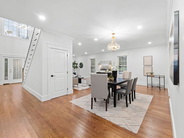 434 Sumner St, Stoughton MA 02072