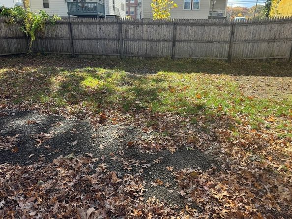 14 Harding Ct, Southbridge MA 01550