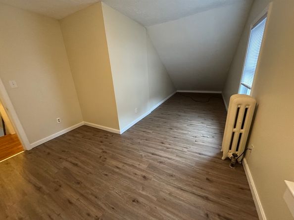 14 Harding Ct, Southbridge MA 01550