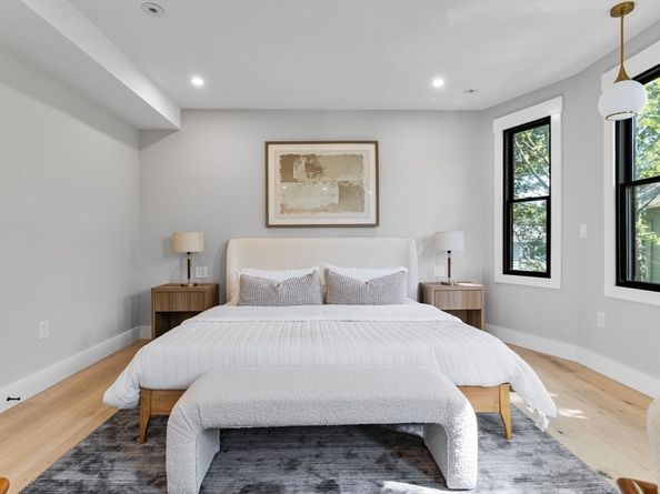5 Field St, Cambridge MA 02138