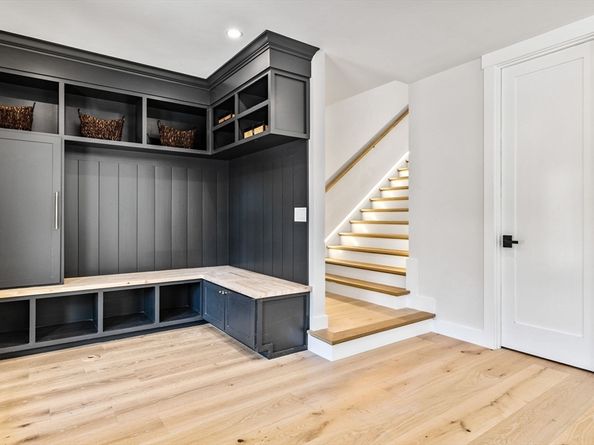 5 Field St, Cambridge MA 02138